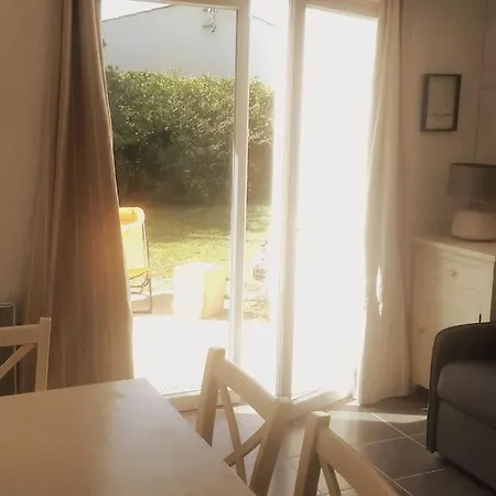 Petite Maison Chaleureuse Avec Piscine Dolus-d'Oléron Exterior photo