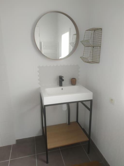 Petite Maison Chaleureuse Avec Piscine Dolus-d'Oleron
